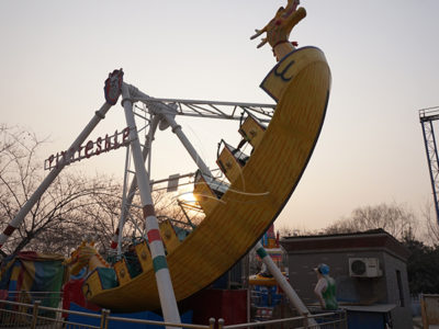 Amusement pirate ship rides